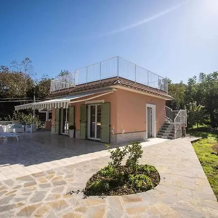 Nest-the Place To Rediscover The Senses Massa Lubrense